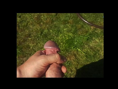 ❤️ Hot hottie mendapat dia merah jambu pussy fucked dan air mani dengan muncrat di taman musim panas Lucah tegar pada kami ❌️